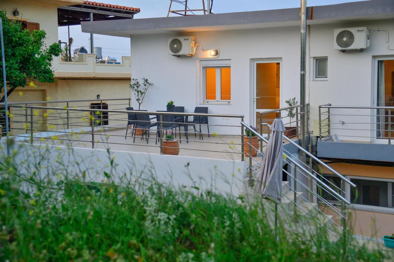 Naiades Summer House I Platanos  Exterior photo